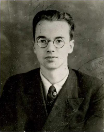 Jusqu'en 1950, pour quel pays le physicien et espion allemand Klaus Fuchs a-t-il avoué travailler, source d'inspiration du professeur Frank Wolff dans "On a marché sur la Lune" ?