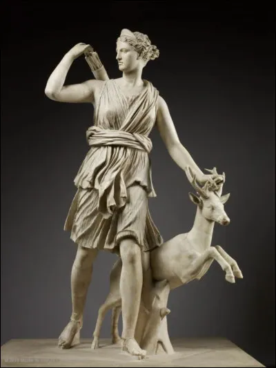 De retour en Grèce à Iolcos, cité natale de Jason qui en est aussi le roi légitime, les choses ont changé. Pélias, l'usurpateur, a réduit en cendres toute trace de l'ascendance du héros... Médée, que Jason implore, passe à l'action et se fait passer pour une envoyée de la déesse de la Lune...