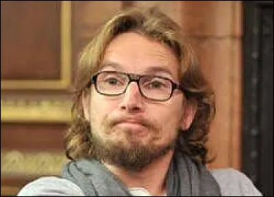 Quel est cet animateur télé ?