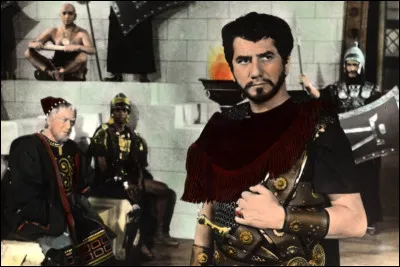 Dans "Carthage en flammes", film de Carmine Gallone sorti en 1960, quel acteur français tient ce rôle de premier plan ?