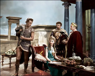 Dans "César et Cléopâtre", film sorti en 1945, quelle actrice est Cléopâtre ?