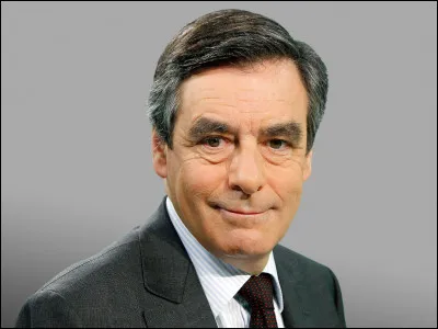 La r&eacute;forme des retraites de 2003, dite "Loi Fillon sur les retraites", doit &ecirc;tre prise &agrave; cause d'un motif d&eacute;mographique. Lequel est-ce ?