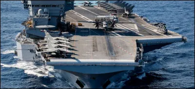 Aujourd'hui, quel est le porte-avions le plus connu de la Marine nationale française ?