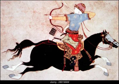 Ce guerrier semait la terreur avec ses petits camarades sur le champ de bataille. Quel est le type d'arc employé ?