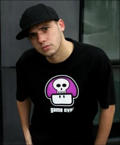 Sur l'univers de quel super-hros Orelsan a-t-il fait un rap ?