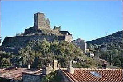 Petit village Catalan de 68 habitants, dans le Fenouillèdes, Le Vivier se situe en région ...