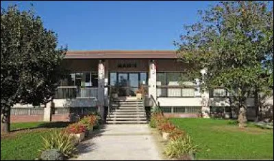 Commune Lot-et-Garonnaise, Saint-Hilaire-de-Lusignan se situe dans l'ex région ...