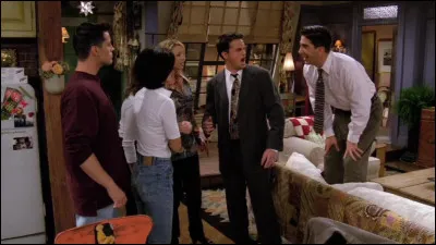 Épisode 4 : Celui qui avait viré de bord.
Lors de cet épisode, plusieurs secrets sont révélés. Lequel est inexact ?