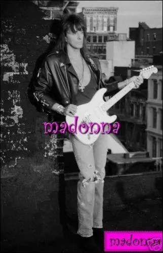 Quelle est la date de naissance de Richie Sambora (guitariste) ?