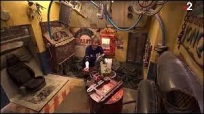 Dans quel jeu télévisé voit-on une épreuve appelée "le garage" ?