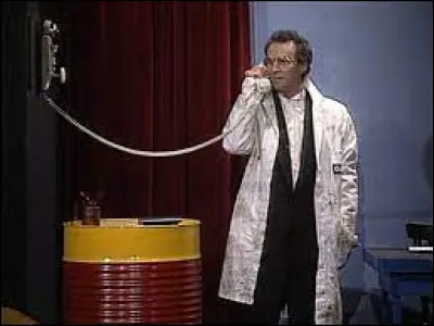 À quel humoriste doit-on le sketch intitulé "Le Garage Gaudin" ?