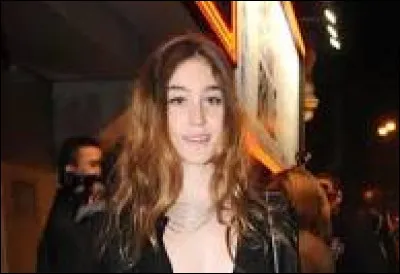 Qui interprète le rôle de Salomé actuellement (2023) ?