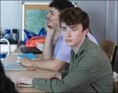 Qui interprète le rôle de Valentin ?