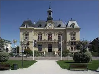 Tarbes est la préfecture du 66.