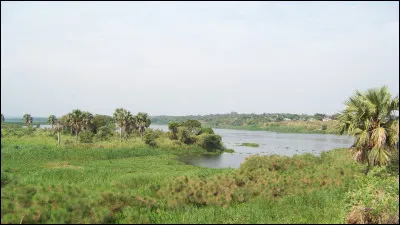 C'est le seul pays à ne pas avoir de façade maritime sur l'océan indien :
