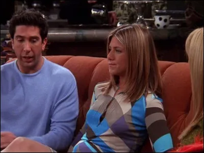 Épisode 13 : ''Celui qui découvrait les joies du bain''
Quels sont les deux prénoms que Ross et Rachel ont choisis si le bébé est une fille ?