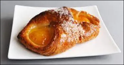 Quel fruit trouve-t-on dans cette viennoiserie appelée "oranais" ?