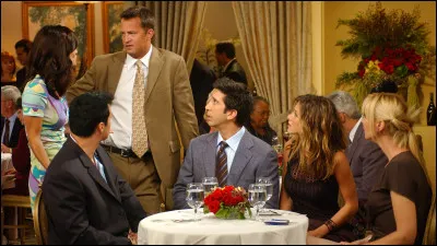 Épisode 5 : Celui qui avait fumé
Qui vient garder Emma pendant que Ross et Rachel sont à lanniversaire de Phoebe ?