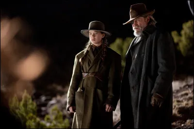 Dans ..., un marshal est chargé de venger une jeune fille du meurtre de son père.