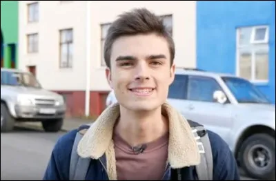 Quel métier souhaite-t-il exercer à la sortie de son master ?