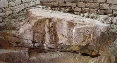 Nabia est une déesse de l'eau et de la fertilité. De quel panthéon est-elle originaire ?