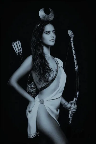 Soeur jumelle d'Apollon, déesse vierge et restée sauvage. Qui est-elle ?