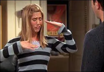 Épisode 7 : Celui qui bluffait lassistante sociale 
De quoi Rachel a-t-elle peur sur le terrain de jeux ?