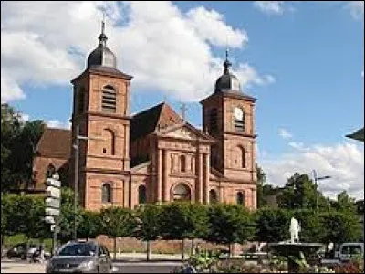 Marina est une habitante de Saint-Dié-des-Vosges (Vosges). C'est donc une ...