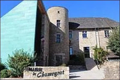 Commune néo-aquitaine, dans l'agglomération de Tulle, Chameyrat se situe dans le département ...