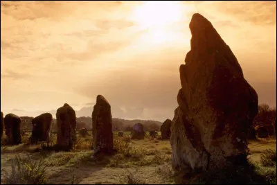 Répondez à la question : "Penaos int ?"