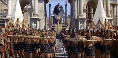 Que fait-il en -46 ?