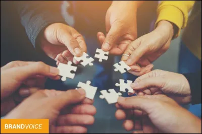 Le marché régulier du travail permet de briser l'isolement, d'acquérir de l'expérience, d'améliorer mes conditions de vie ainsi que mon estime personnelle.