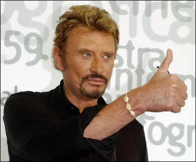 Johnny Hallyday - "Allumer le feu" : "Tourner le...