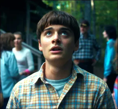 Les Byers avait un chien dans la saison 1.