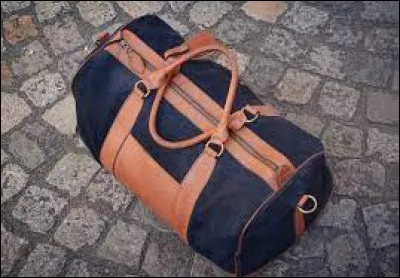 Ce sac est solide et contient de nombreuses poches de rangement, ce qui est très pratique pour...