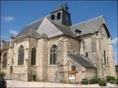 Alfred habite à Chaource (Aube). C'est donc un ...