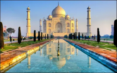 Sur quel continent se trouve le Taj Mahal ?