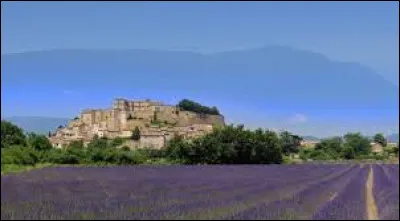 La Drôme provençale, comme son nom l'indique, se situe en région Provence-Alpes-Côte-d'Azur.
