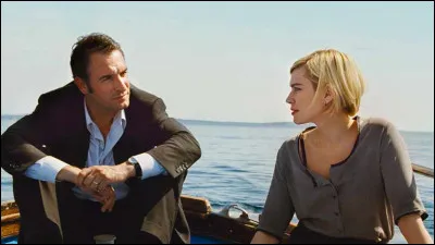 Après une carrière d'actrice, elle a réalisé "Le Fils préféré" en 1996, puis "Place Vendôme", "Un balcon sur la mer" (en image) et "Un beau dimanche" : c'est ...