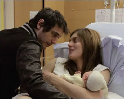 Elle a réalisé "La guerre est déclarée" (image) en 2010, puis "Main dans la main" et "Marguerite et Julien" : c'est ...