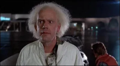 Dans la maison de Doc, qui sont les personnages représentés sur les tableaux posés sur sa cheminée ?