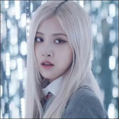 Qui est cette membre ?