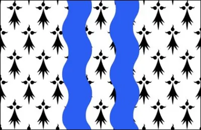 Pour combien de musiciens la symphonie n° 40 de Mozart a-t-elle été composée ?