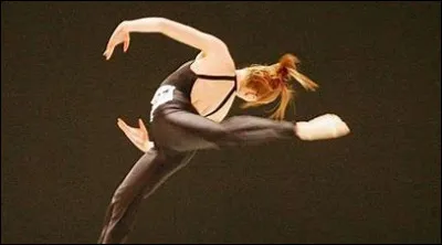 Lequel de ces pas ou acrobaties n'est pas du modern jazz ou n'est pas utilisé en modern jazz ?