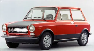 Quel est le pays de fabrication de cette petite auto des années 80 ?