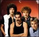 Groupe de rock ayant eu pour leader, le chanteur Freddy mercury.