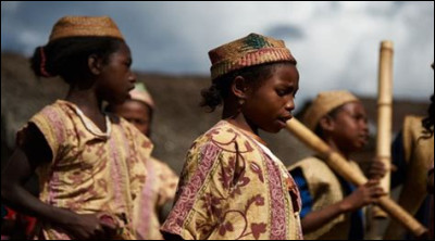 Comment appelle-t-on les habitants de l'île de Madagascar ?