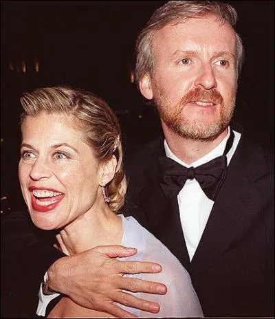 Elle fut longtemps marie  un ralisateur connu. Leur divorce fut d'ailleurs l'un des plus chers d'Hollywood. C'tait :