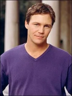 Comment s'appelle le mari de Piper ?