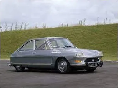 Et cet autre coupé, quel est son nom ?